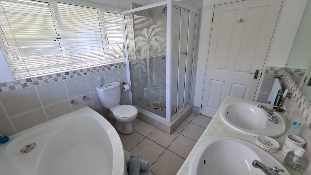 Shaka'S Seat Guesthouse Ballito Dış mekan fotoğraf