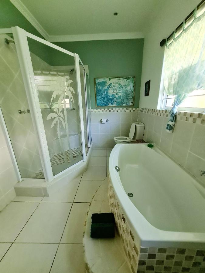 Shaka'S Seat Guesthouse Ballito Dış mekan fotoğraf