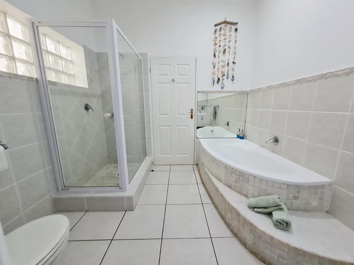 Shaka'S Seat Guesthouse Ballito Dış mekan fotoğraf